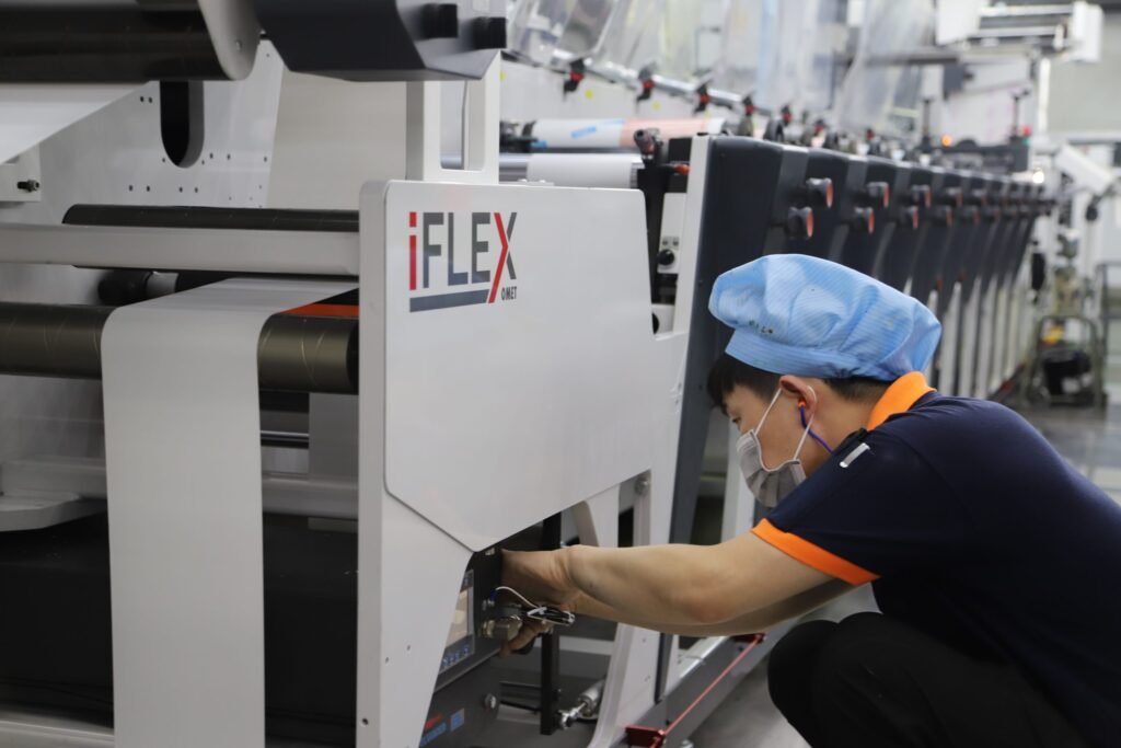 Omet Iflex flexo printing machine for label printing and converting IMG_7114-scaled