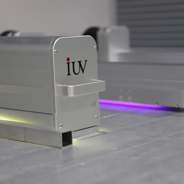 Mercury-UV-lamp-and-LED-UV-Light