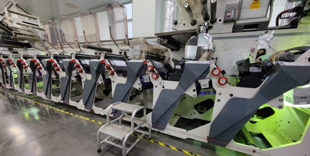 UV LED Curing System for Omet IFLEX Flexo Printing Machine flexo-printing-uv-curing-scaled