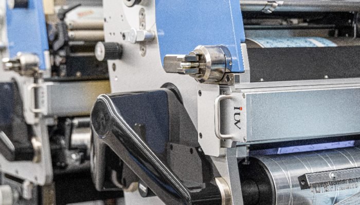 Gallus flexo printing machine label master label printing press with IUV uv curing system 案例柔板_900x589_画板-1_画板-1