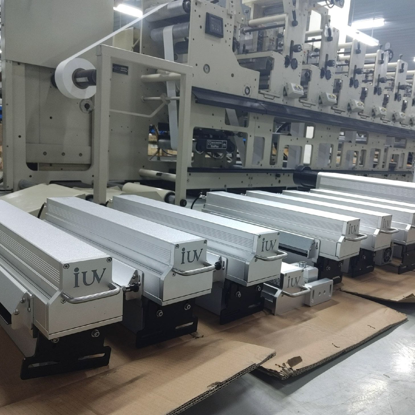 Compact UV Curing Systems for Narrow Web Presses