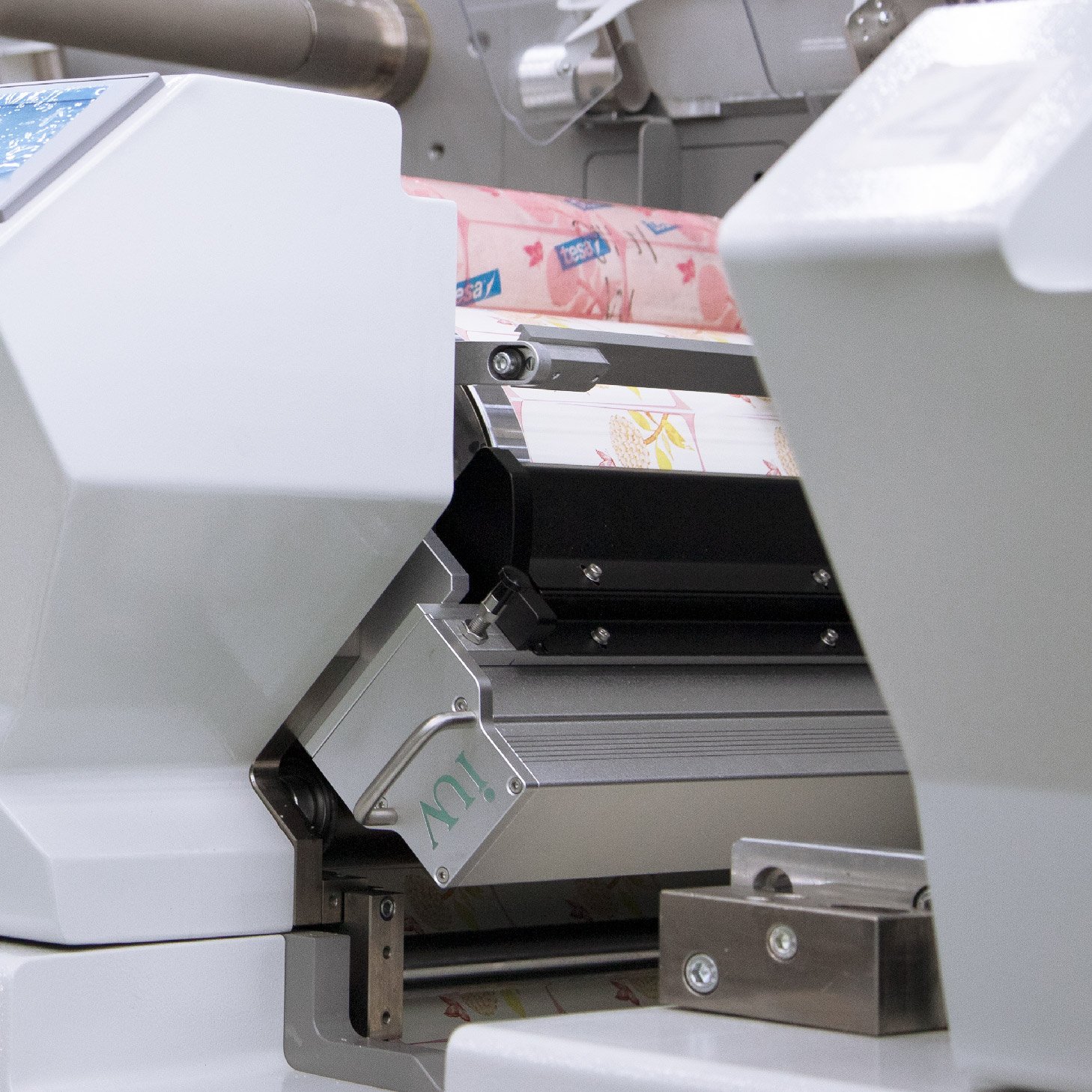 How a UV Curing System Improves Adhesion on Different Substrates