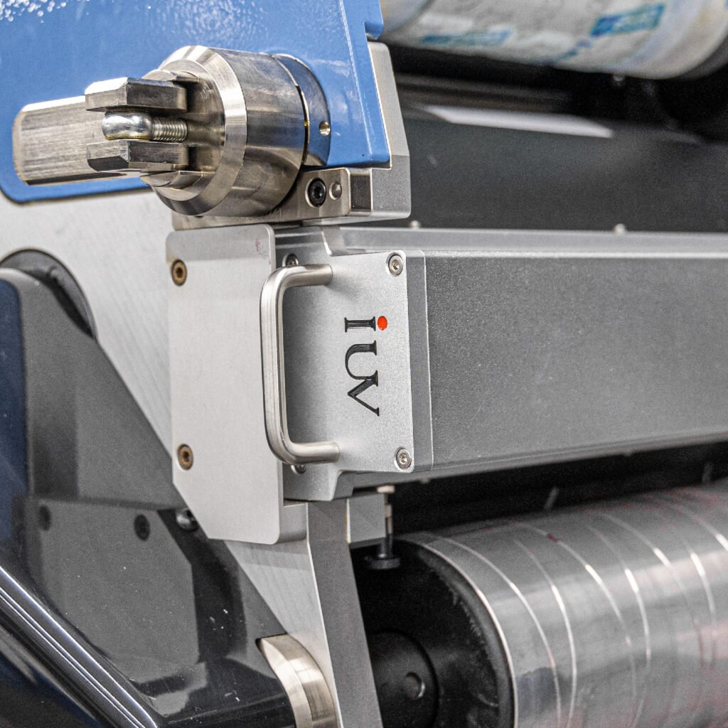 Boosting Flexo Press Efficiency with Fully Automated UV Curing Workflows