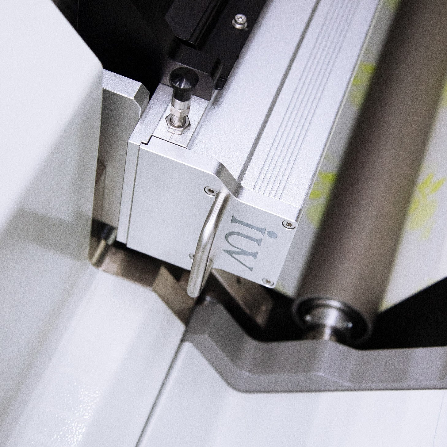 How High-Intensity LED Curing Improves Color Stability in Long Prints