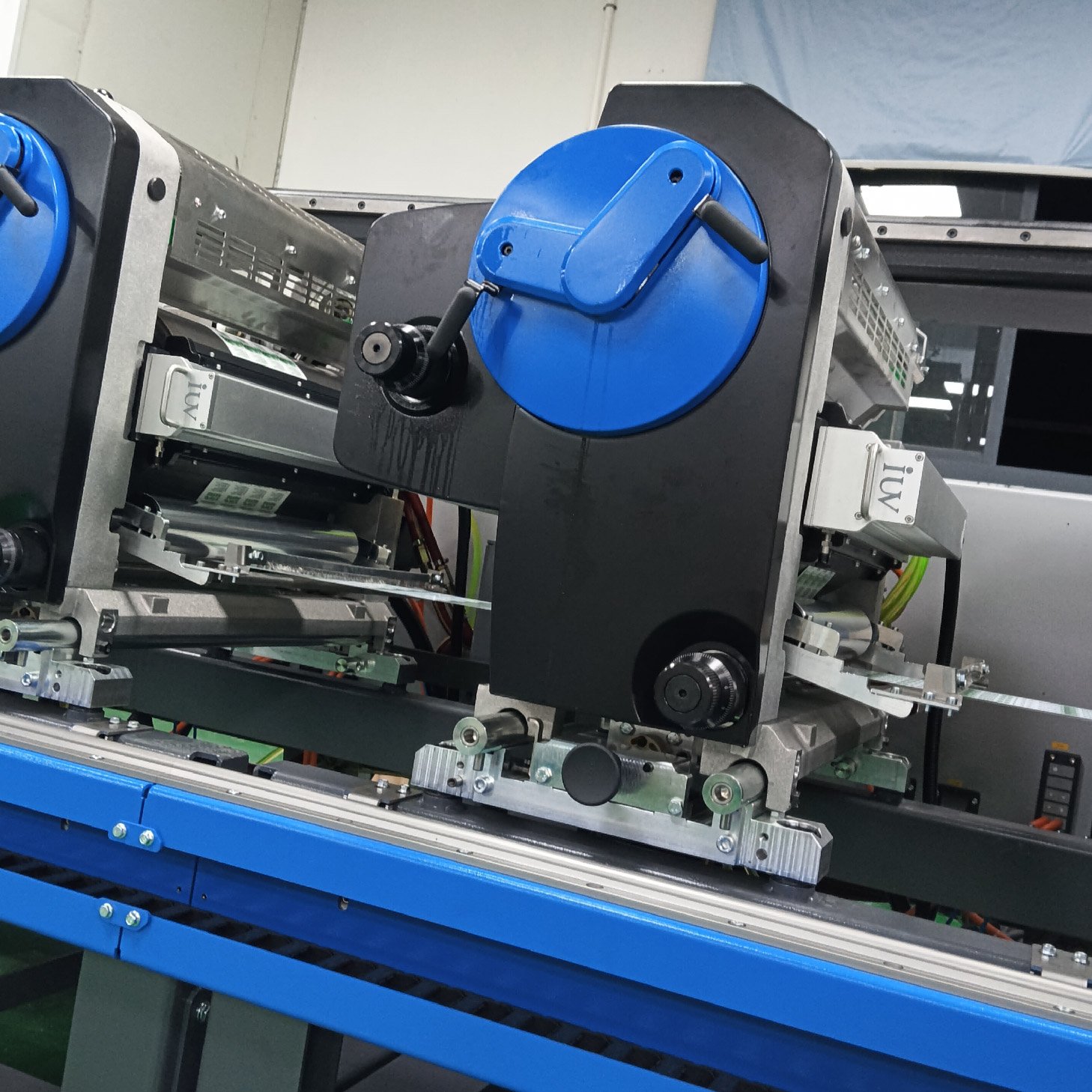 How LED Curing Systems Contribute to Faster Job Changeovers in Printing