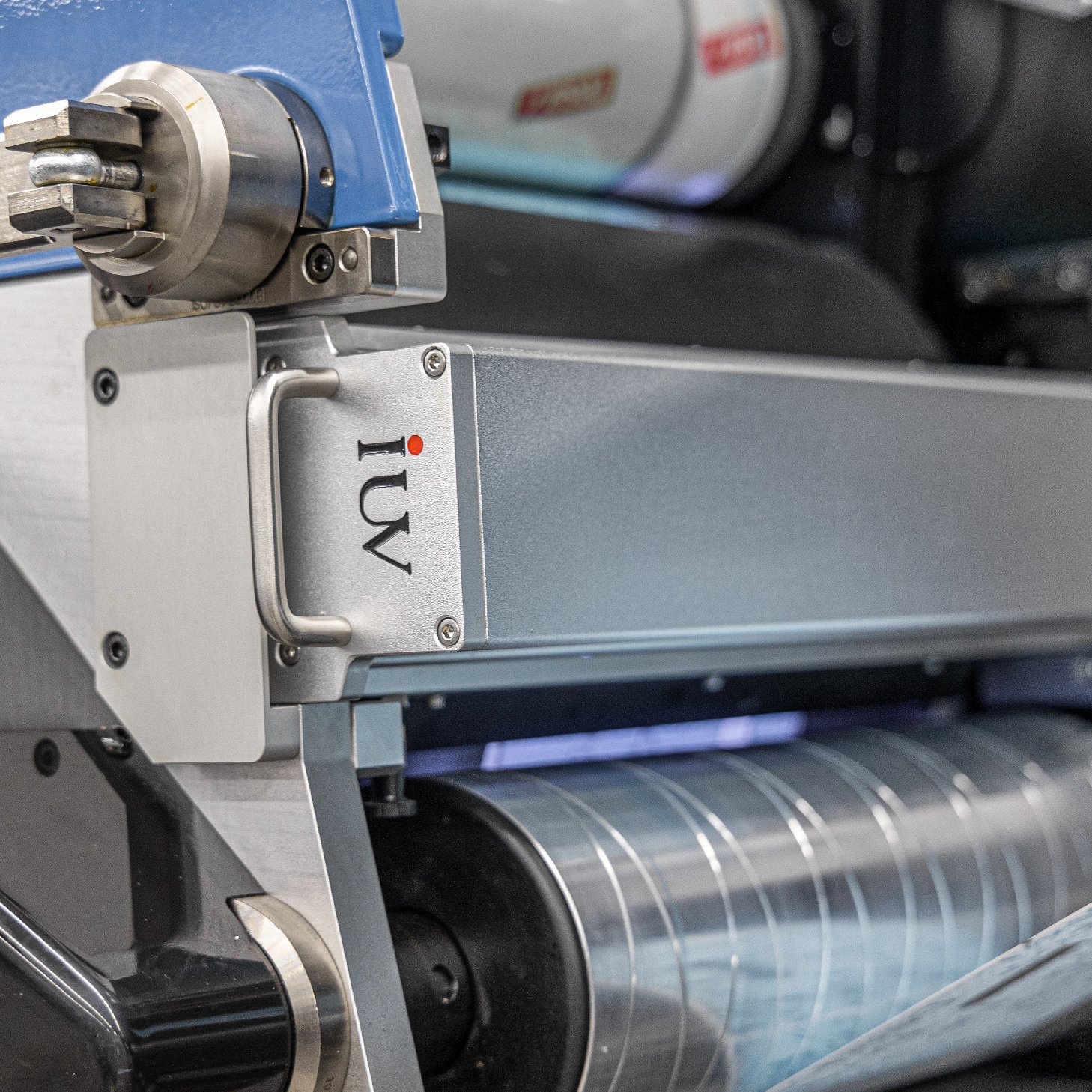 UV Ink Performance Optimization in Multi-Layer Varnish and Coating Applications