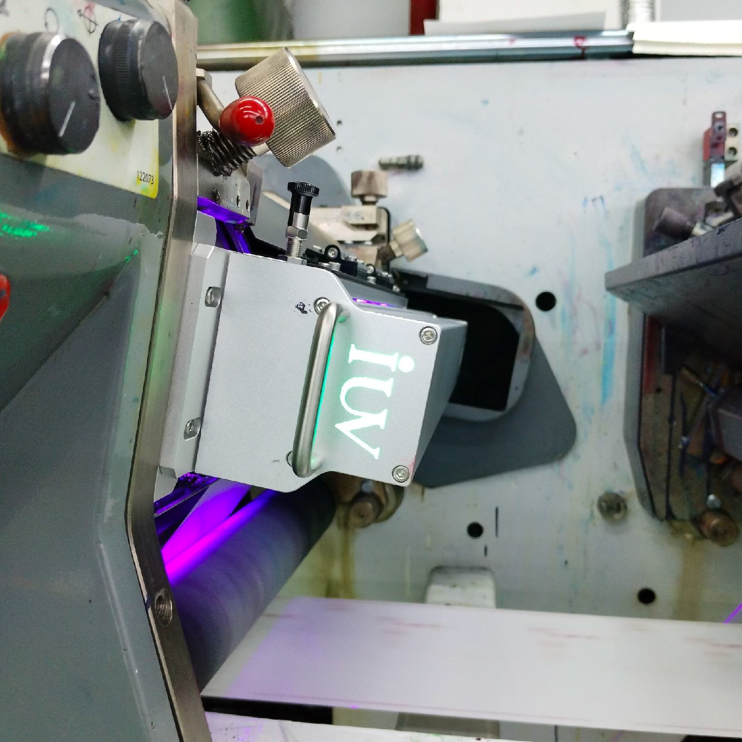 Understanding the Environmental Benefits of LED UV Curing Systems in Printing