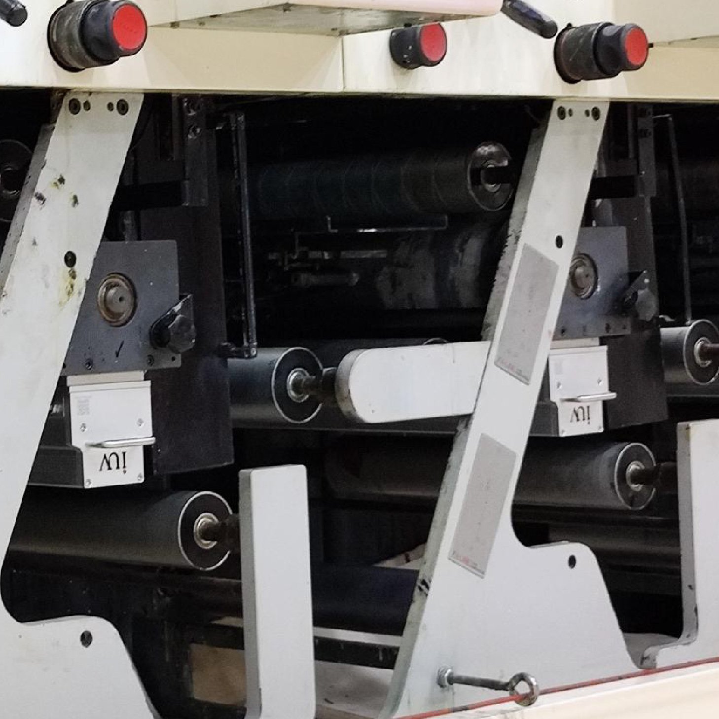 Why LED Curing Systems Are the Key to Consistent, High-Speed Label Runs