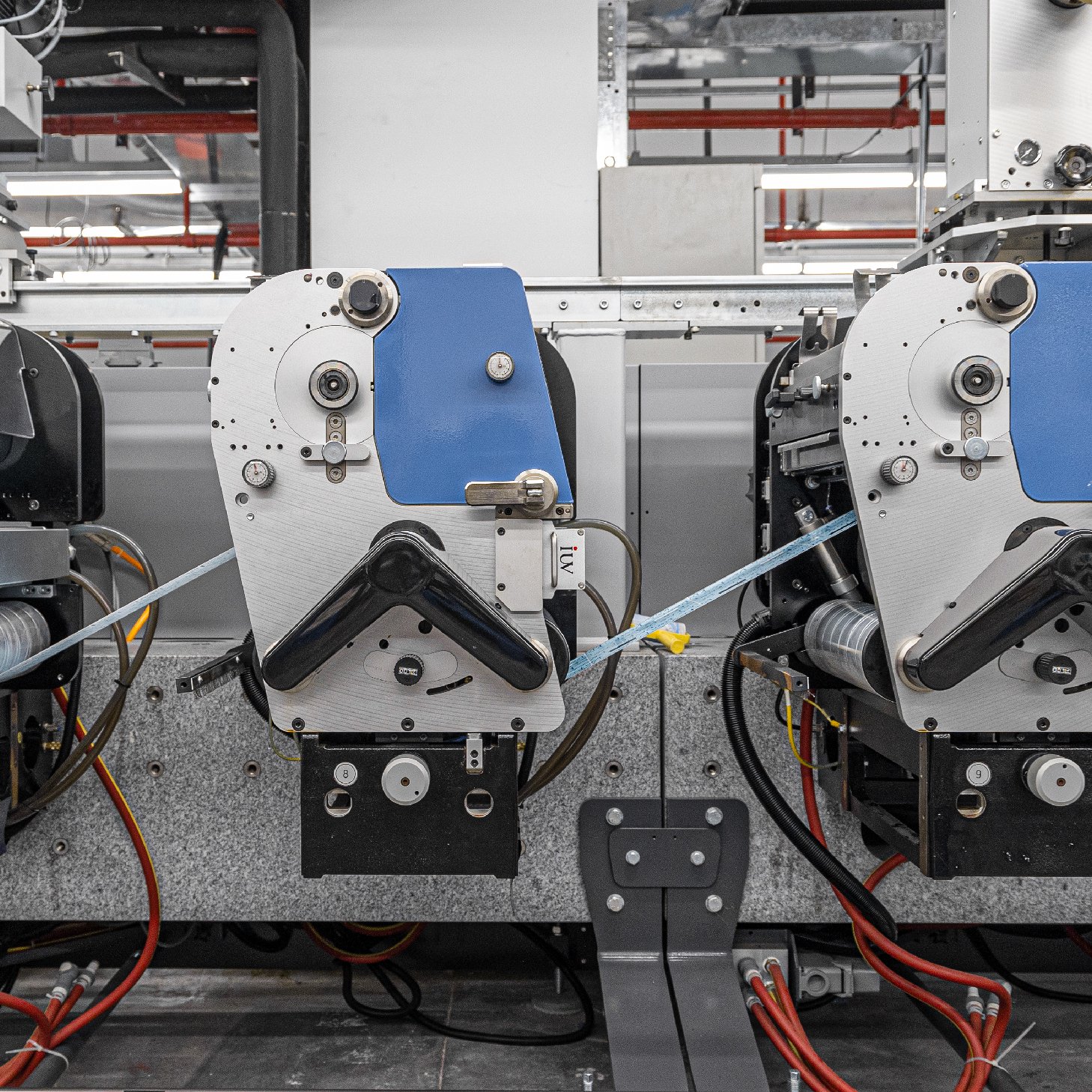 Why Modern Narrow-Web Printers Are Shifting to Fully Automated UV Production