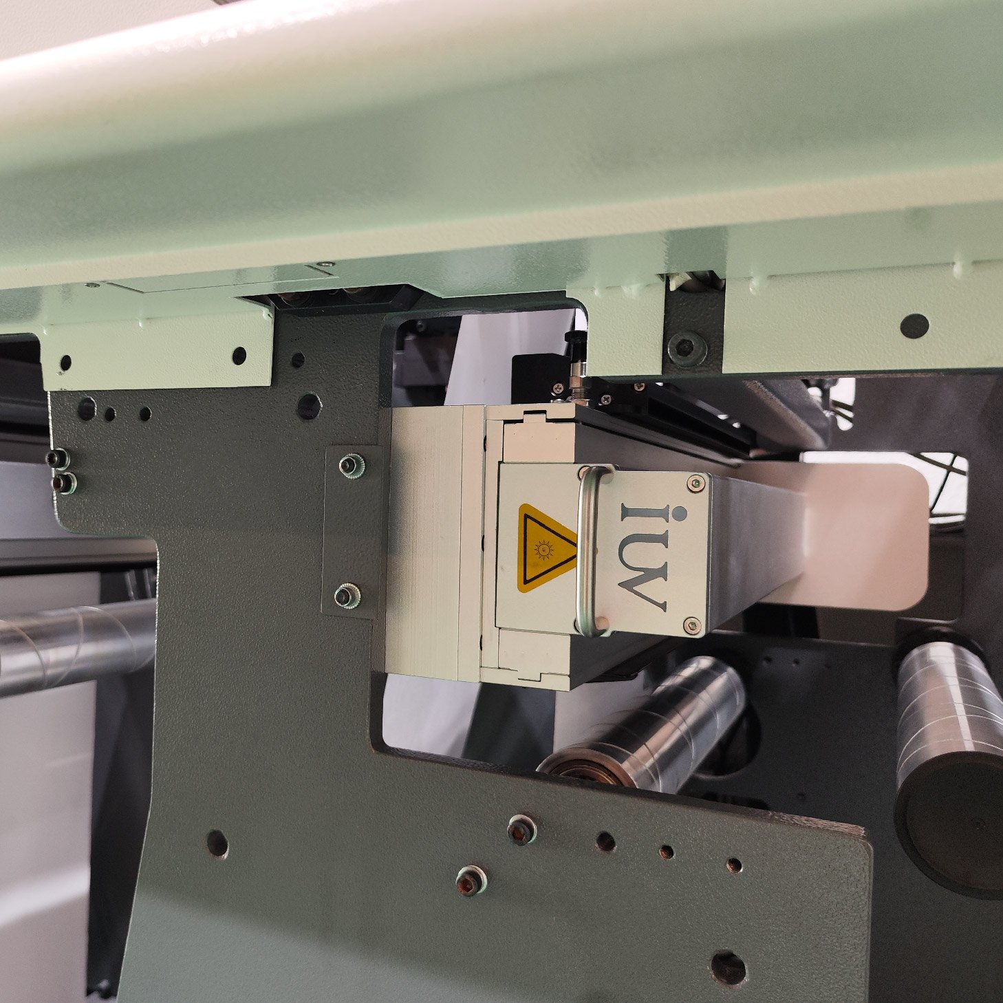 How UV LED Curing Solutions Improve Ink Adhesion and Print Clarity