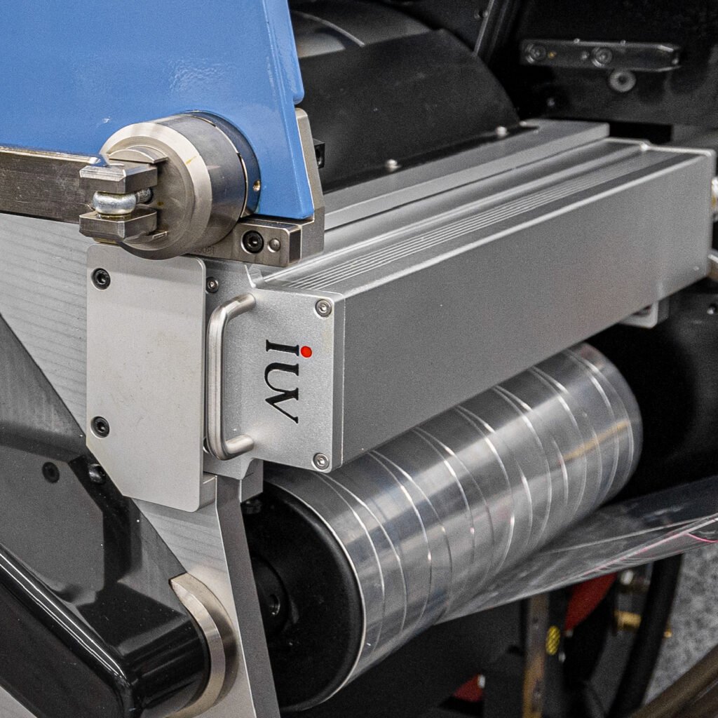 Industrial UV Curing Systems for Pressure-Sensitive Label Presses Selecting LED Lamps for Reliable Ink Cure
