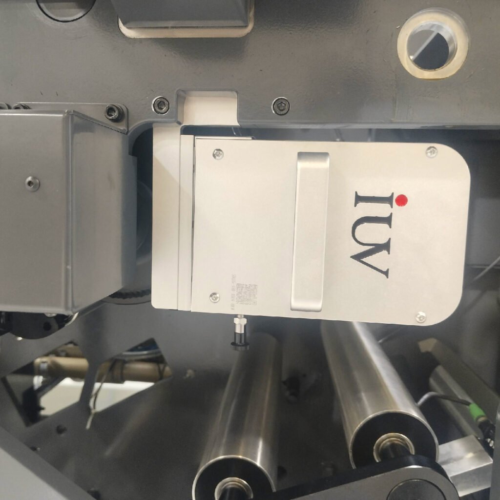Label Converting With Mercury UV Lamps Testing Adhesion After Overprint Varnish and Lamination