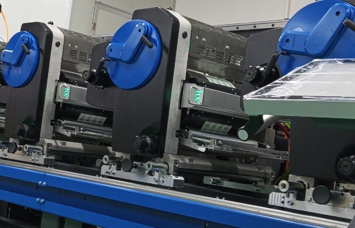 Automated UV Operations for Improved Workflow Speed in Narrow-Web Presses