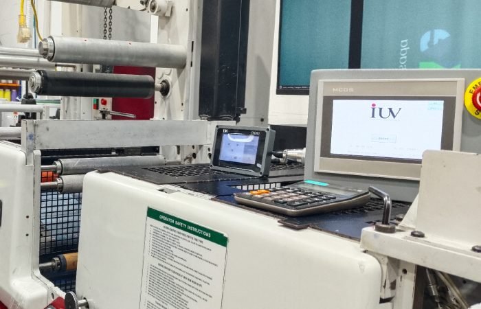 Automated UV Press Adjustments for Faster Job Changeovers in Packaging Printing