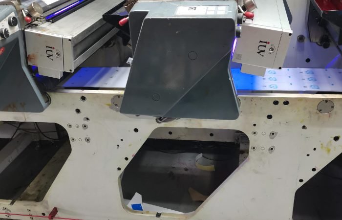 How LED UV Automation Enhances Print Quality on Filmic and Paper Labels