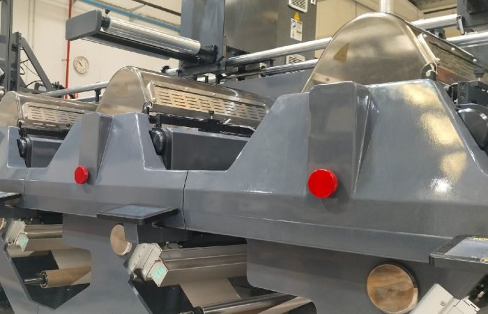 Narrow-Web LED Flexo Technology for Premium Beverage and Cosmetic Labels