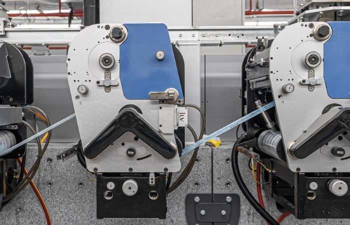Why Modern Narrow-Web Printers Are Shifting to Fully Automated UV Production