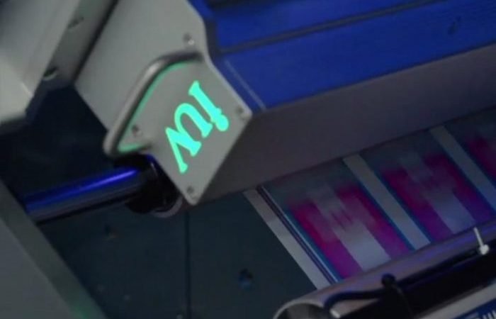 label-printing-and-LED-UV-ink-drying